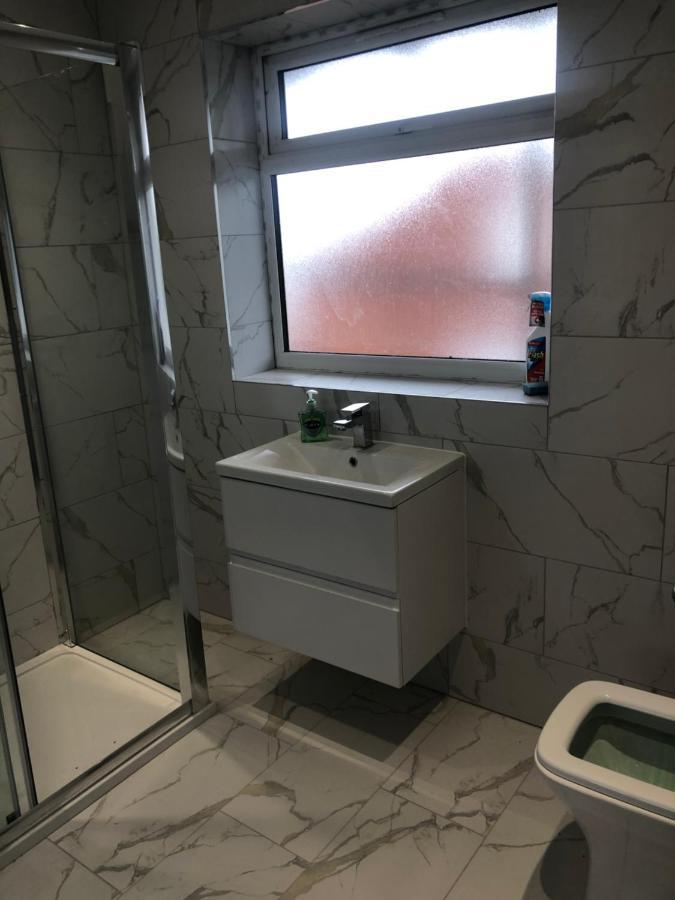 5 Bedroom House In אורפינגטון מראה חיצוני תמונה