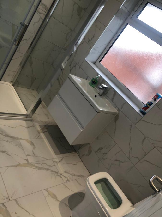 5 Bedroom House In אורפינגטון מראה חיצוני תמונה