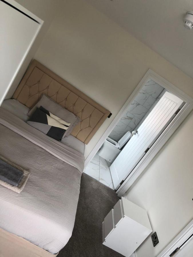 5 Bedroom House In אורפינגטון מראה חיצוני תמונה